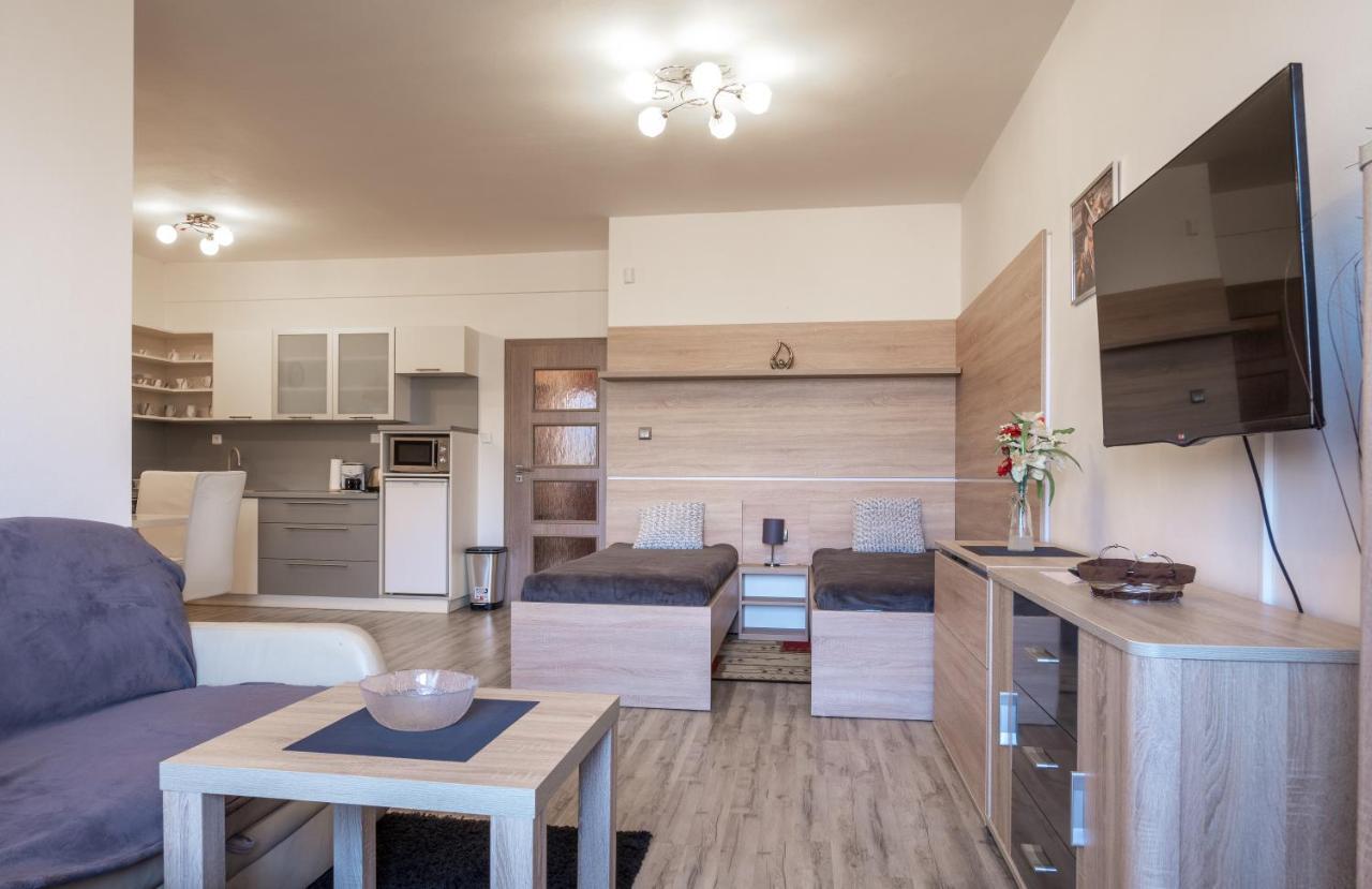 Tatrystay Apartments Tatranska Велька-Ломница Экстерьер фото